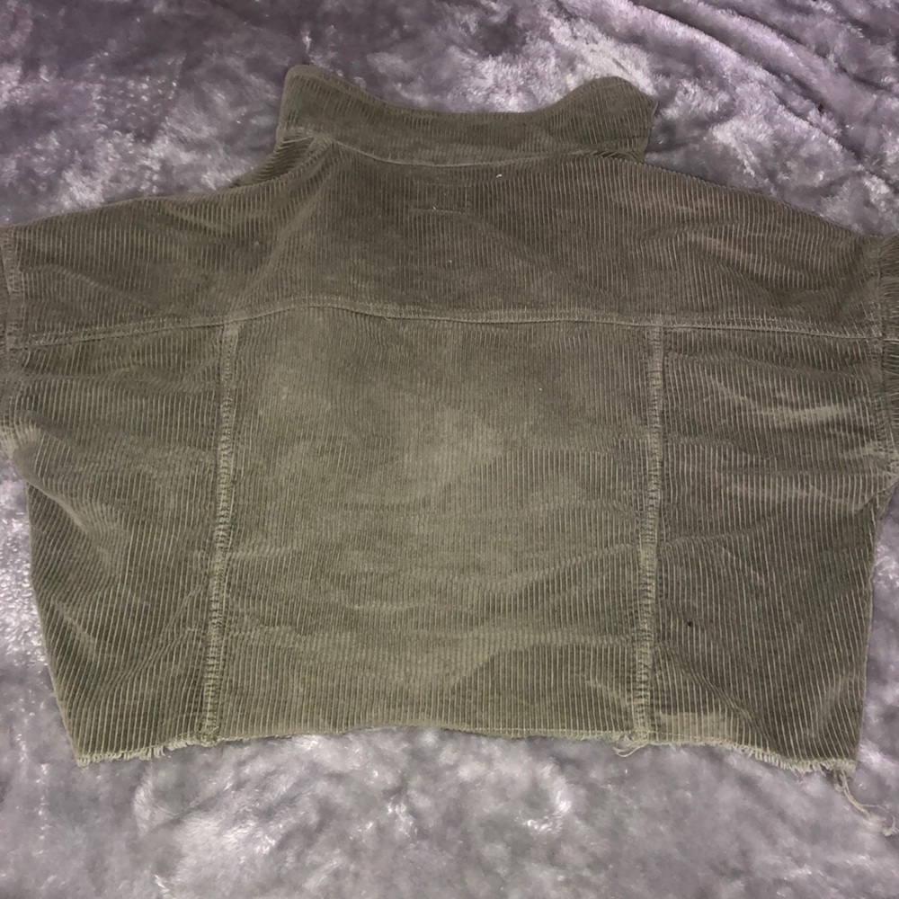 Cropped Jacket - Picture 2 of 2